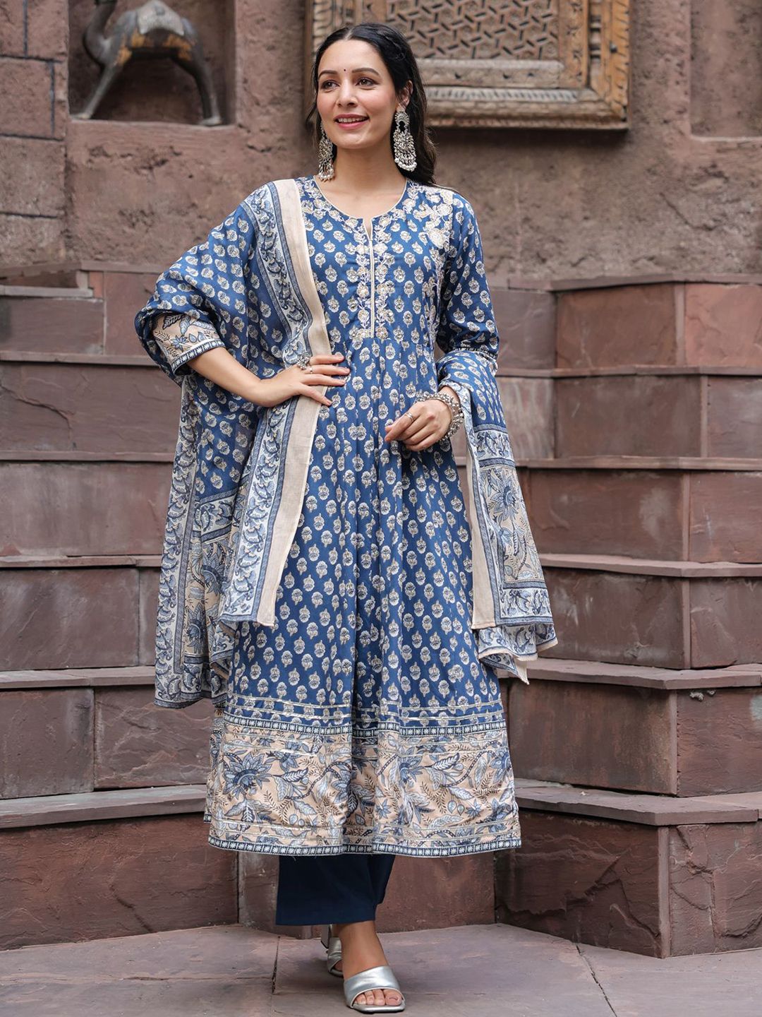 Dhiyona RR Women's Ethnic Motifs Printed Regular Sequinned Pure Cotton Kurta with Trousers & With Dupatta