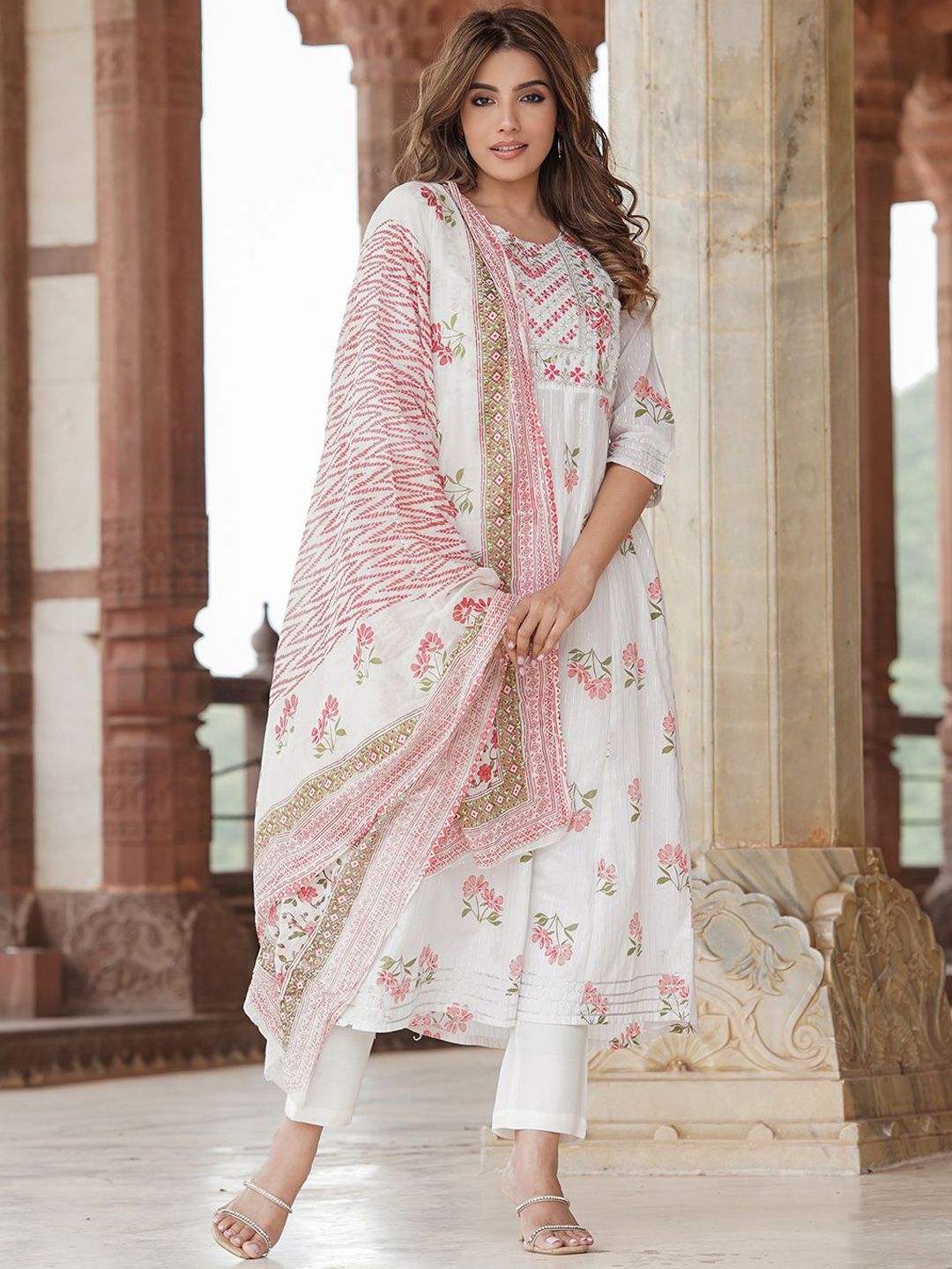 Dhiyona KL Women Ethnic Motifs Printed Pleated Pure Cotton Kurta with Trousers & With Dupatta