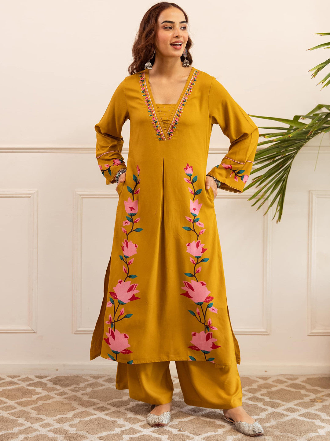 Floral Printed Square Neck Sequinned Straight Kurta With Palazzos
