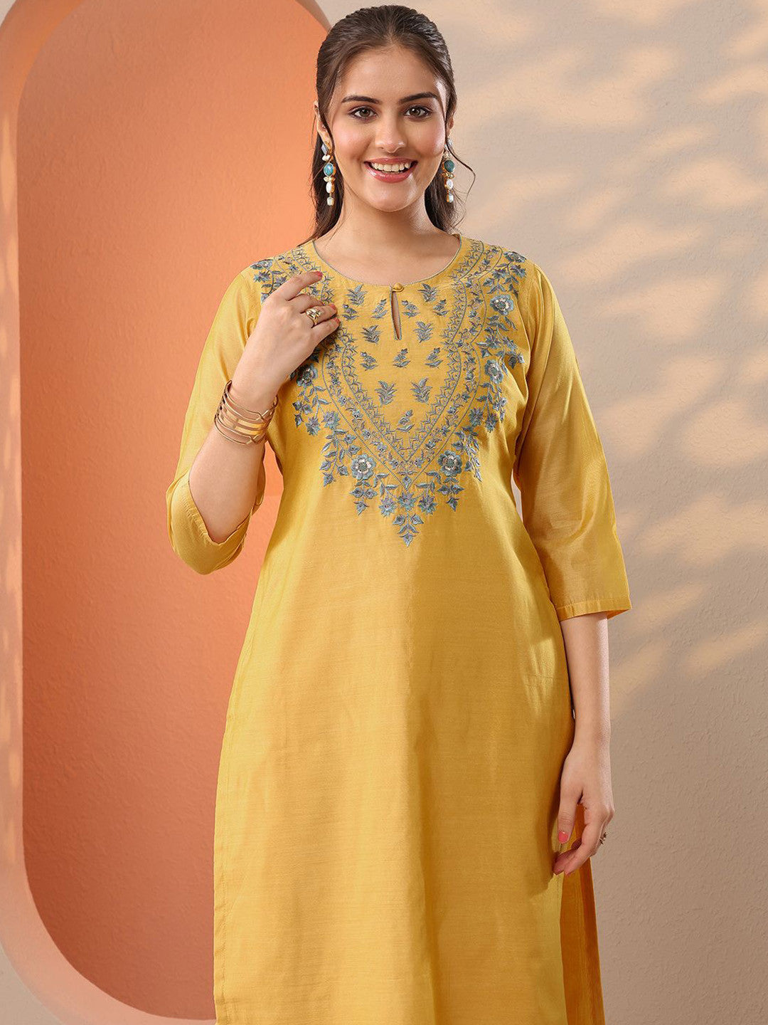Women Ethnic Motifs Embroidered Kurta with Trousers & Dupatta