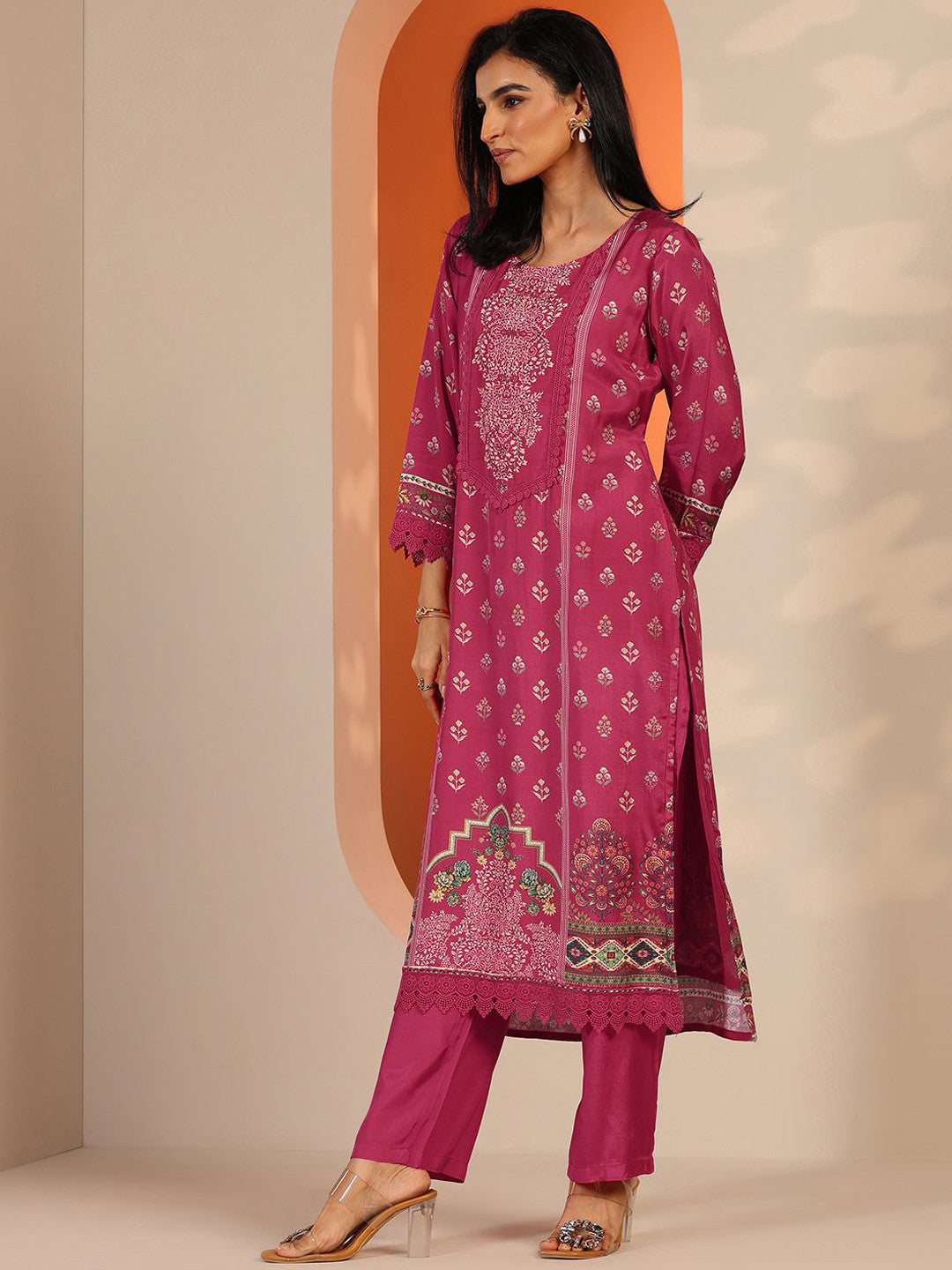 Women Ethnic Motifs Printed Kurta with Trousers & Dupatta