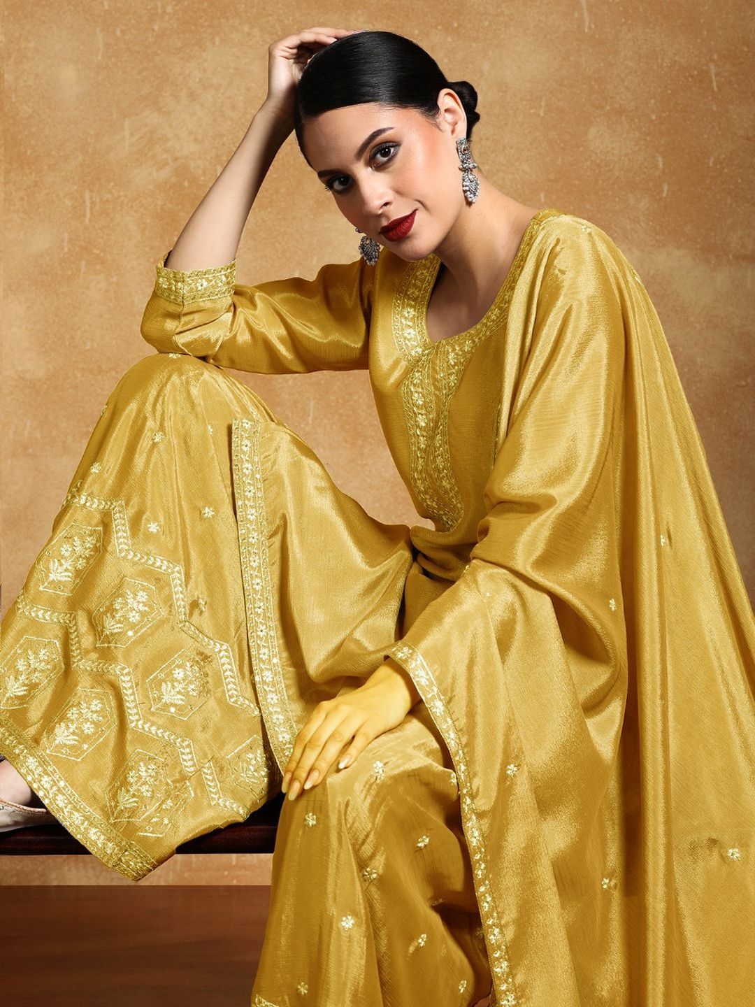 Dhiyona HOP Embroidered Straight Kurta With Sharara & Dupatta