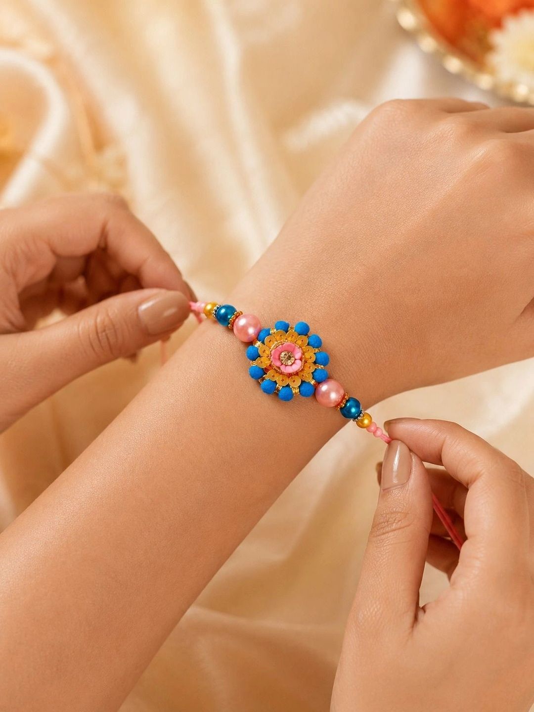 Dhiyona Rakhi