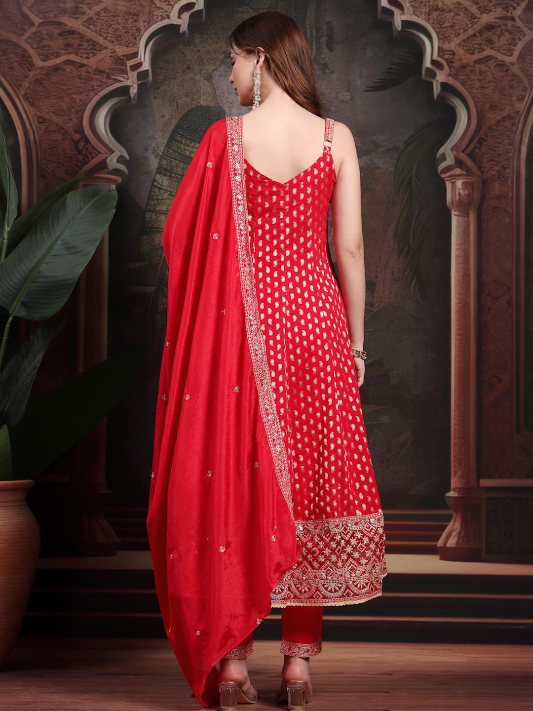 Women Red Pure Cotton Kurta Sets