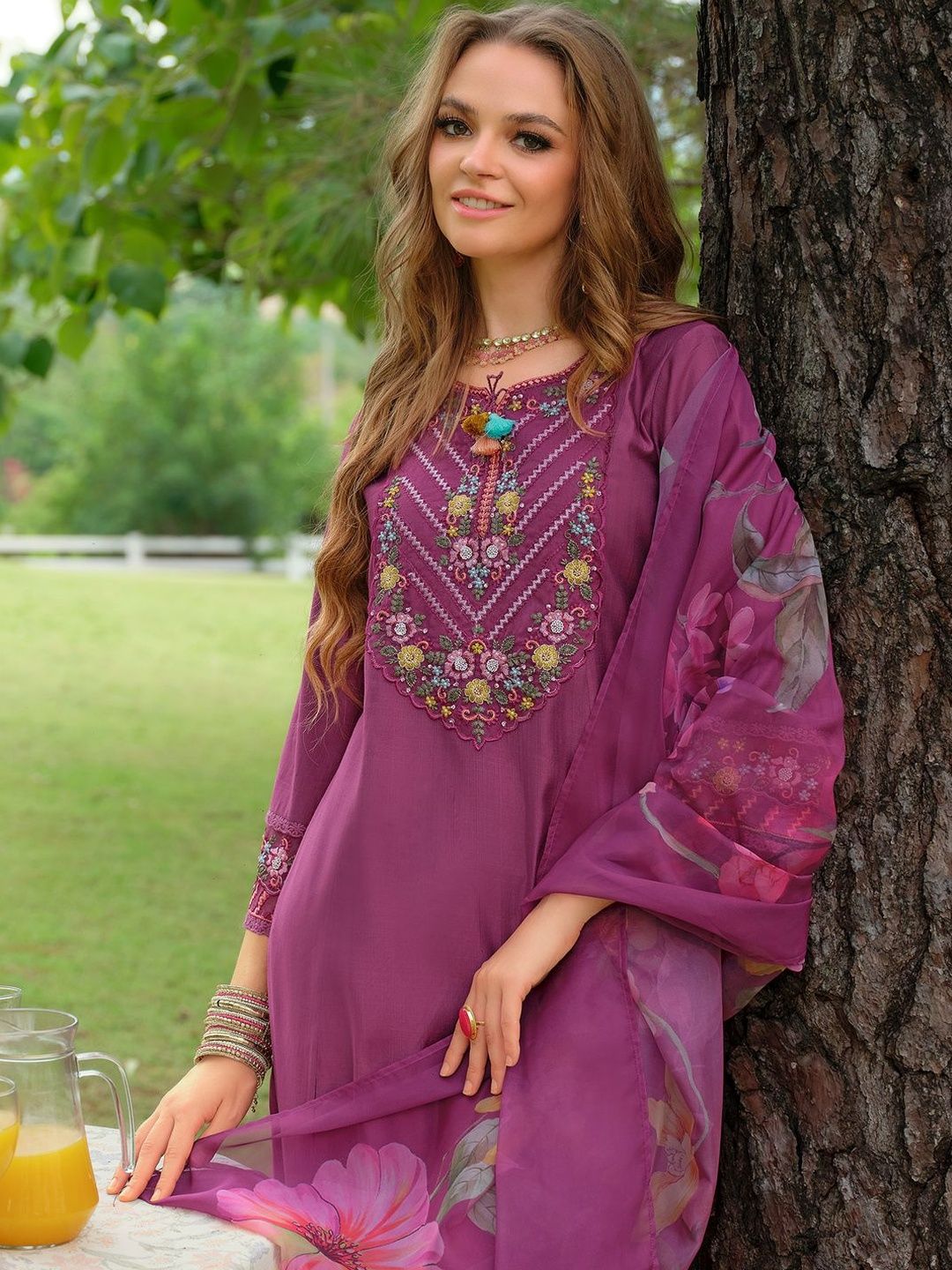 Floral Embroidered Thread Work Kurta with Palazzo & With Dupatta