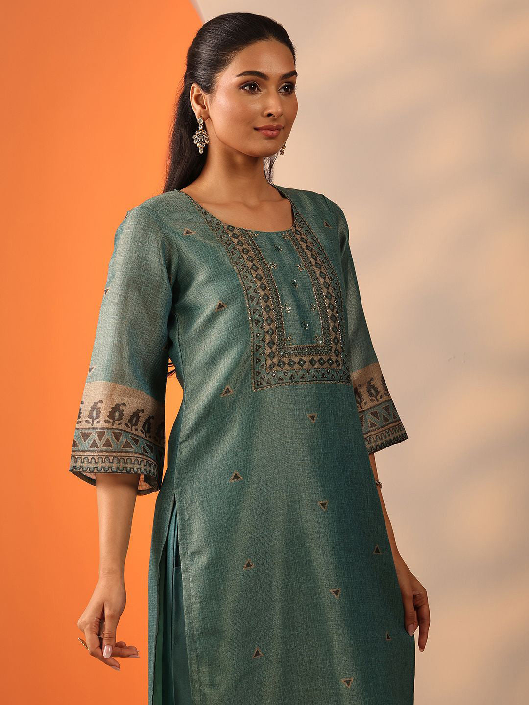 Geometric Embroidered Sequinned Straight Kurta With Trousers And Dupatta