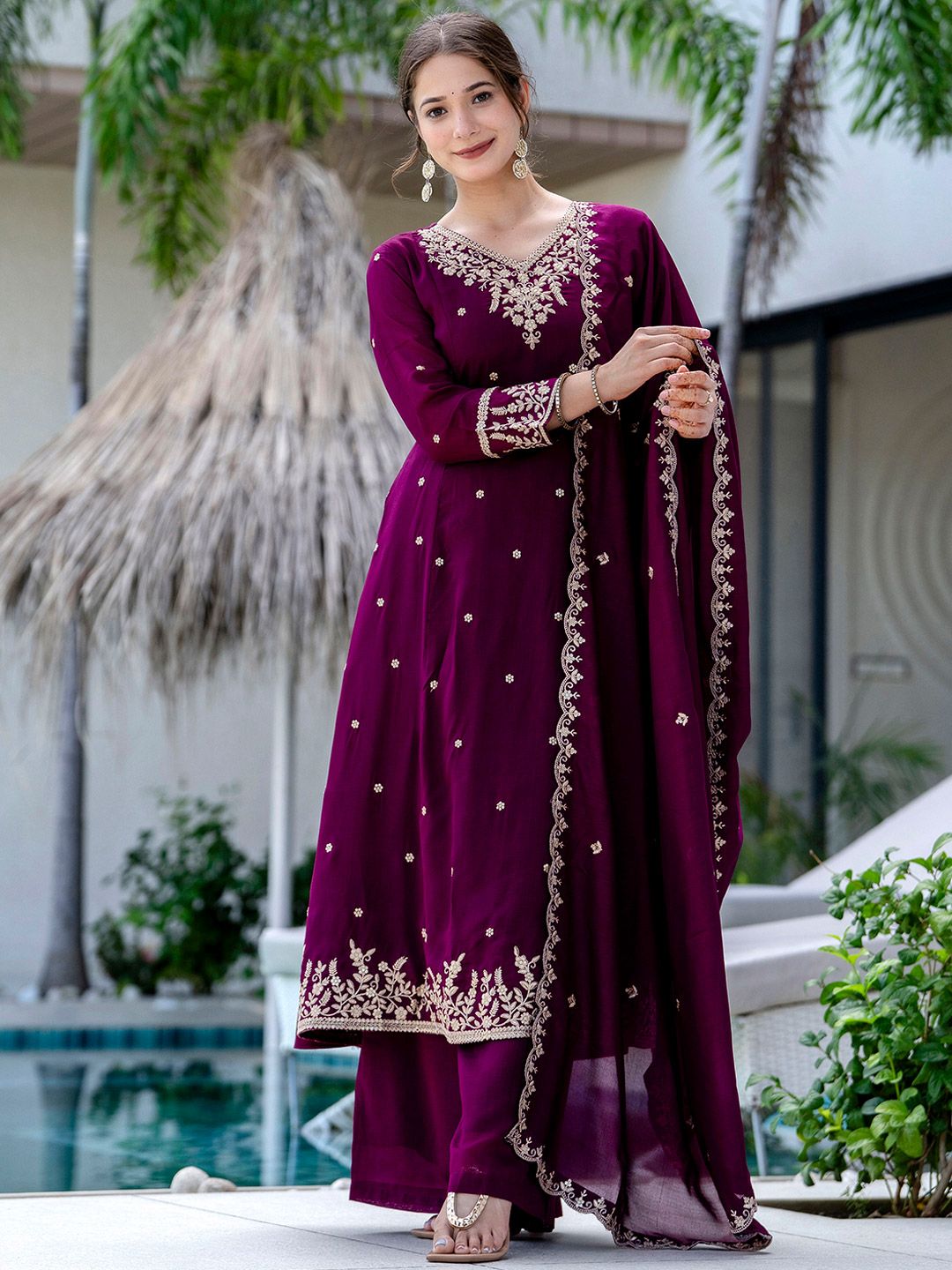 Dhiyona KL Women Ethnic Motifs Embroidered Regular Thread Work Kurta with Palazzos & With Dupatta