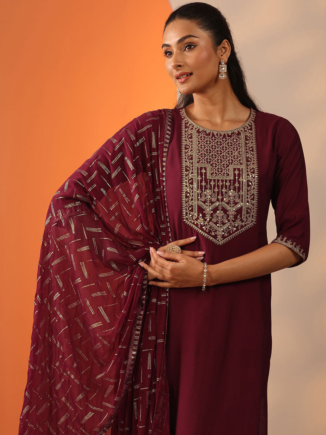 Women Ethnic Motif Embroidered Thread Work Kurta with Trousers & Dupatta