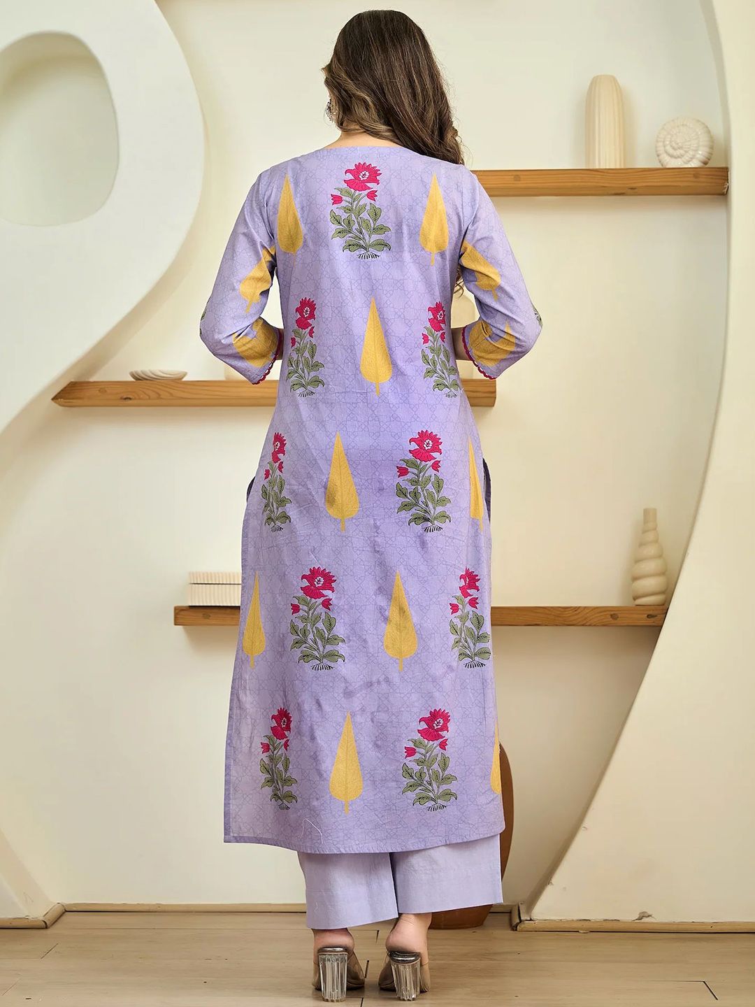 Dhiyona KL Women Floral Printed Regular Kurta with Palazzos & Dupatta