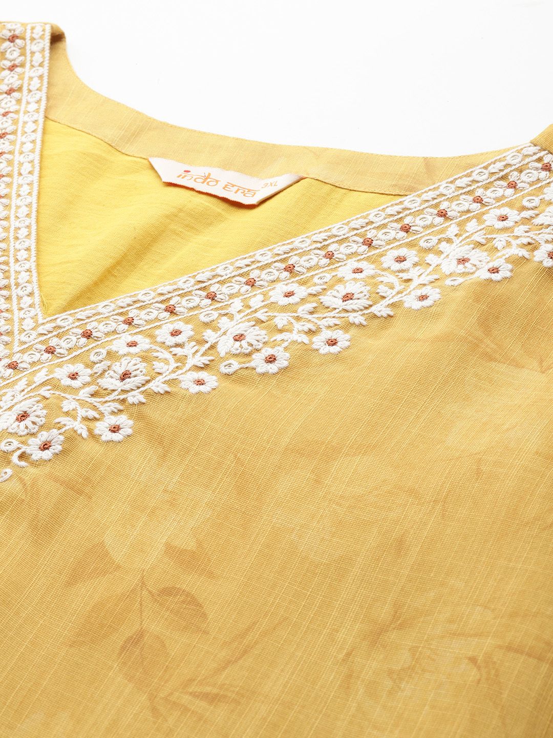 Dhiyona Women's Plus Size Floral Print Regular Thread Work Kurta with Palazzos & Dupatta