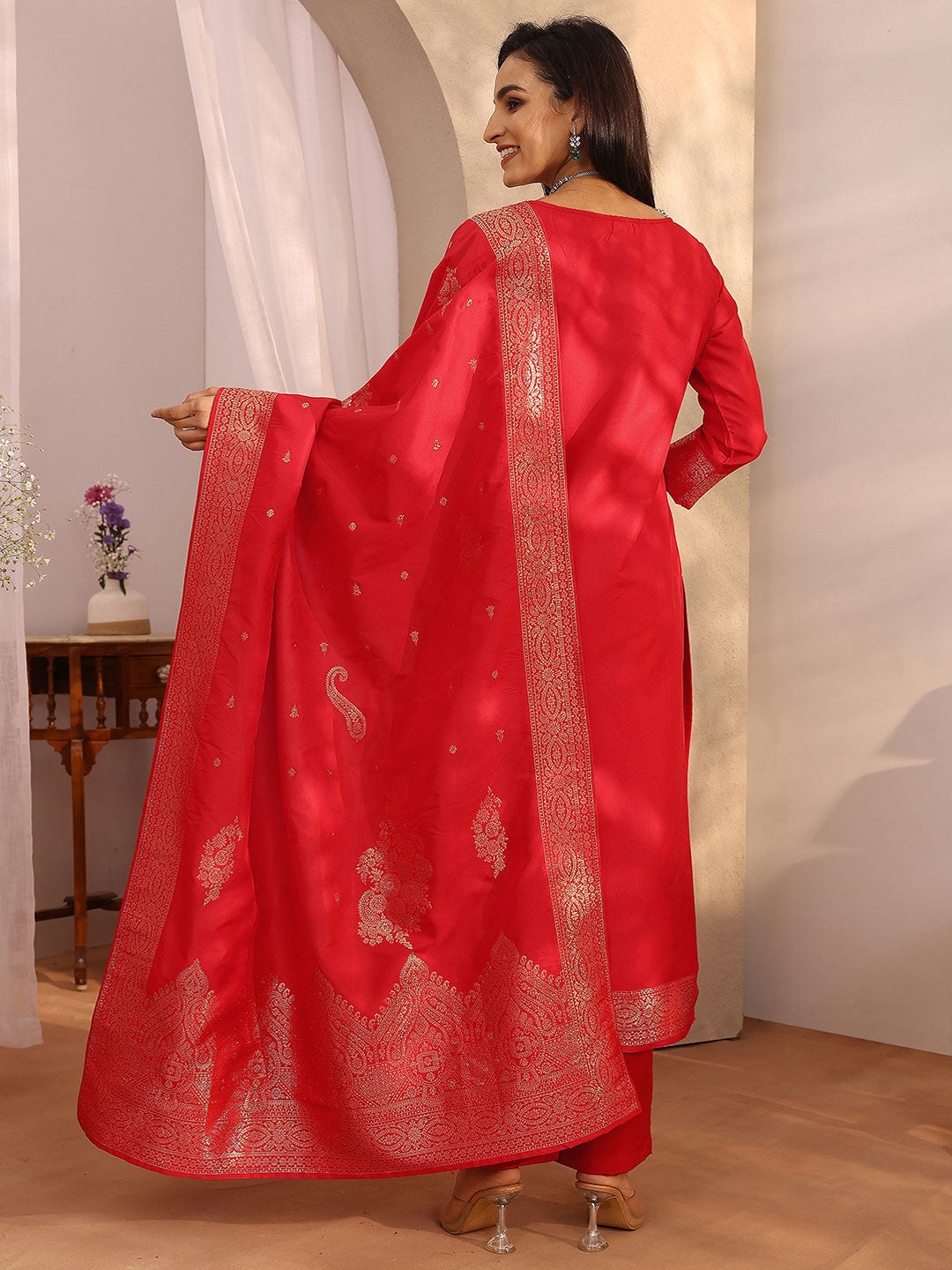 Women Regular Kurta with Trousers & With Dupatta