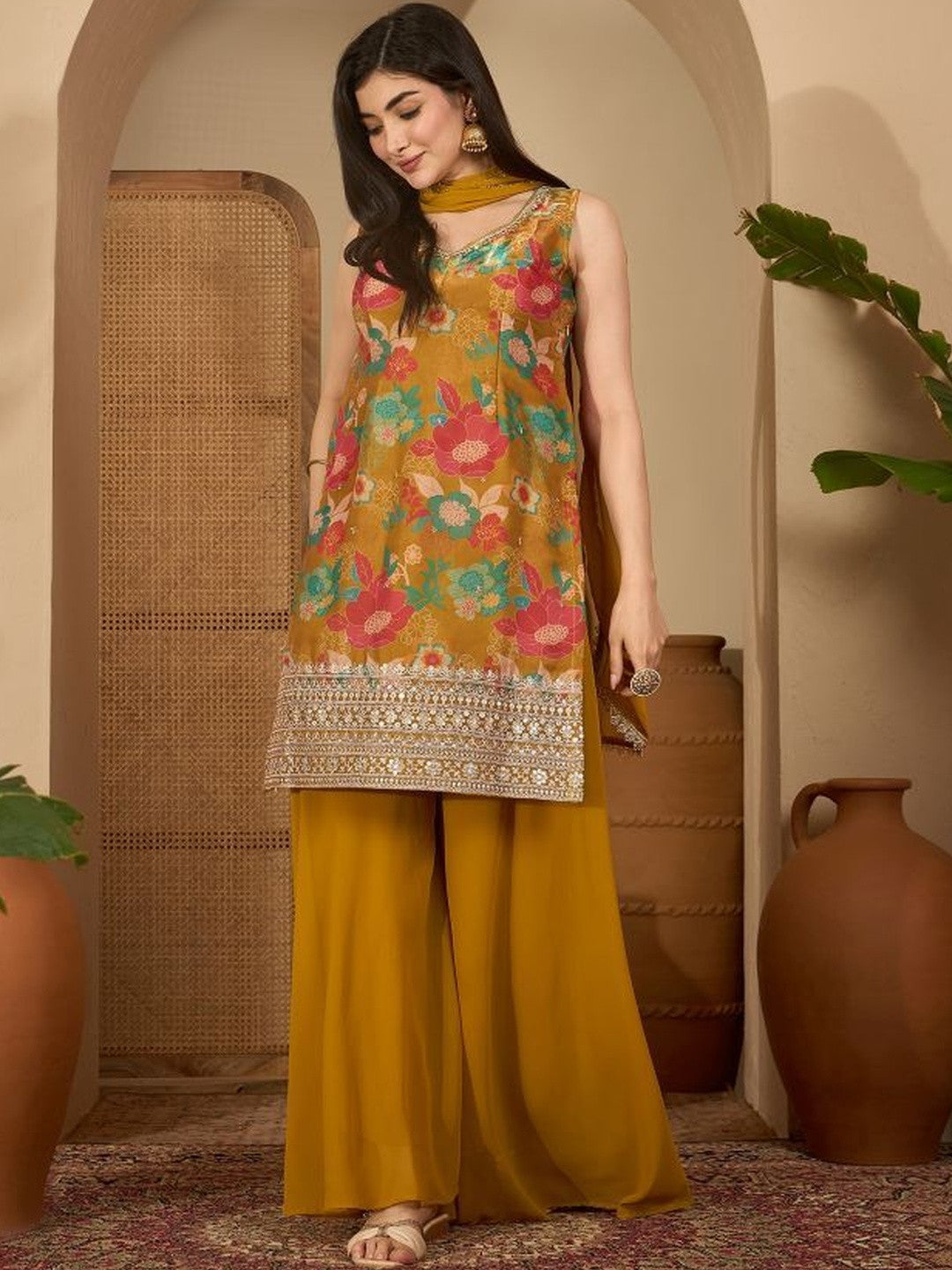 Dhiyona SN Women Yellow Kurta Sets