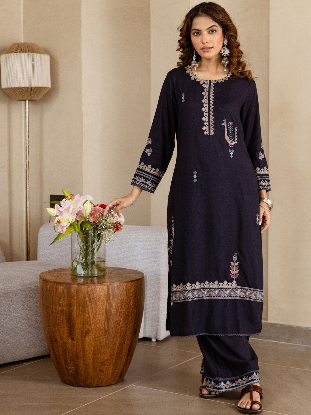 Ethnic Motifs Embroidered Round Neck Thread Work Straight Kurta With Palazzos