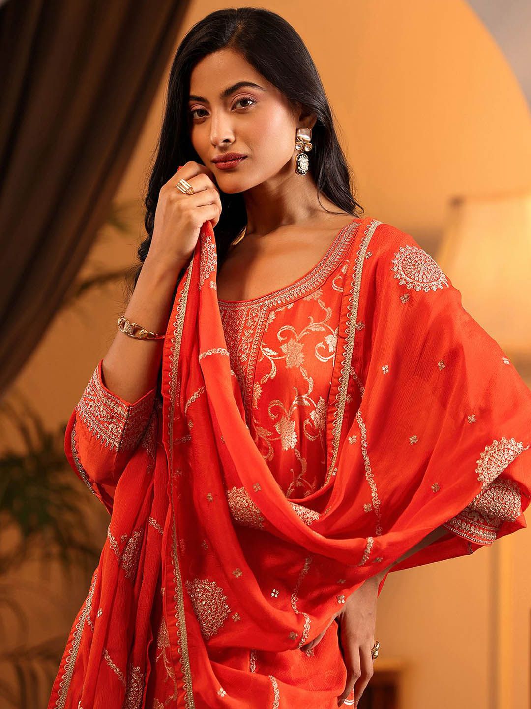Dhiyona LL Floral Woven Design Round Neck Straight Kurta With Palazzo & Dupatta