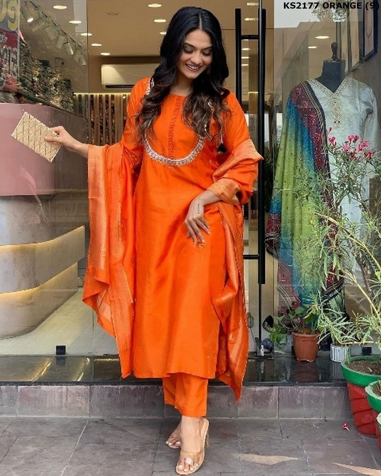 Dhiyona KL Women Regular Kurta with Palazzos & With Dupatta