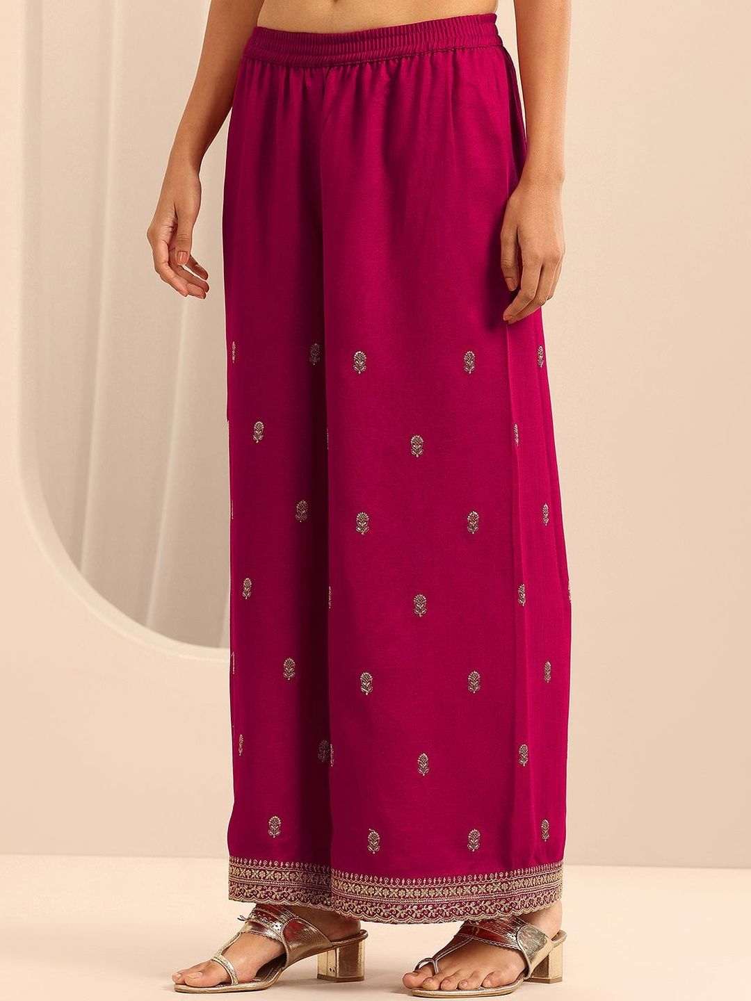 Dhiyona LL Ethnic Motifs Embroidered Straight Thread Work Kurta With Palazzos & Dupatta