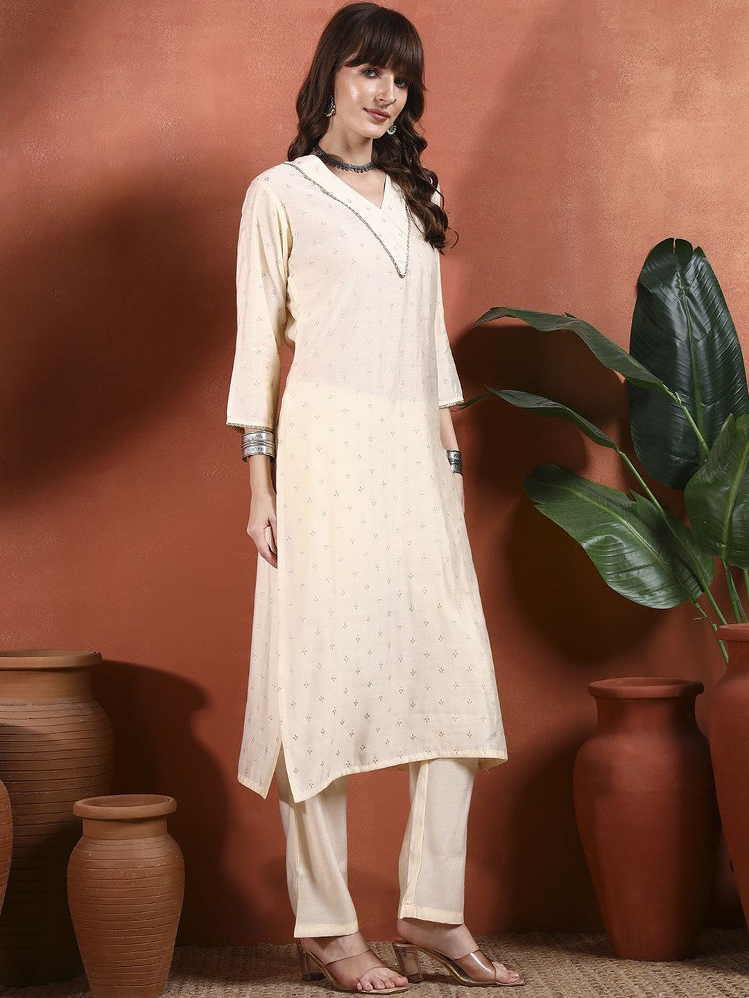 Women Ethnic Motifs Printed Regular Thread Work Kurta with Trousers