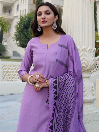 Dhiyona KL Notch Neck Straight Kurta With Palazzos And Dupatta