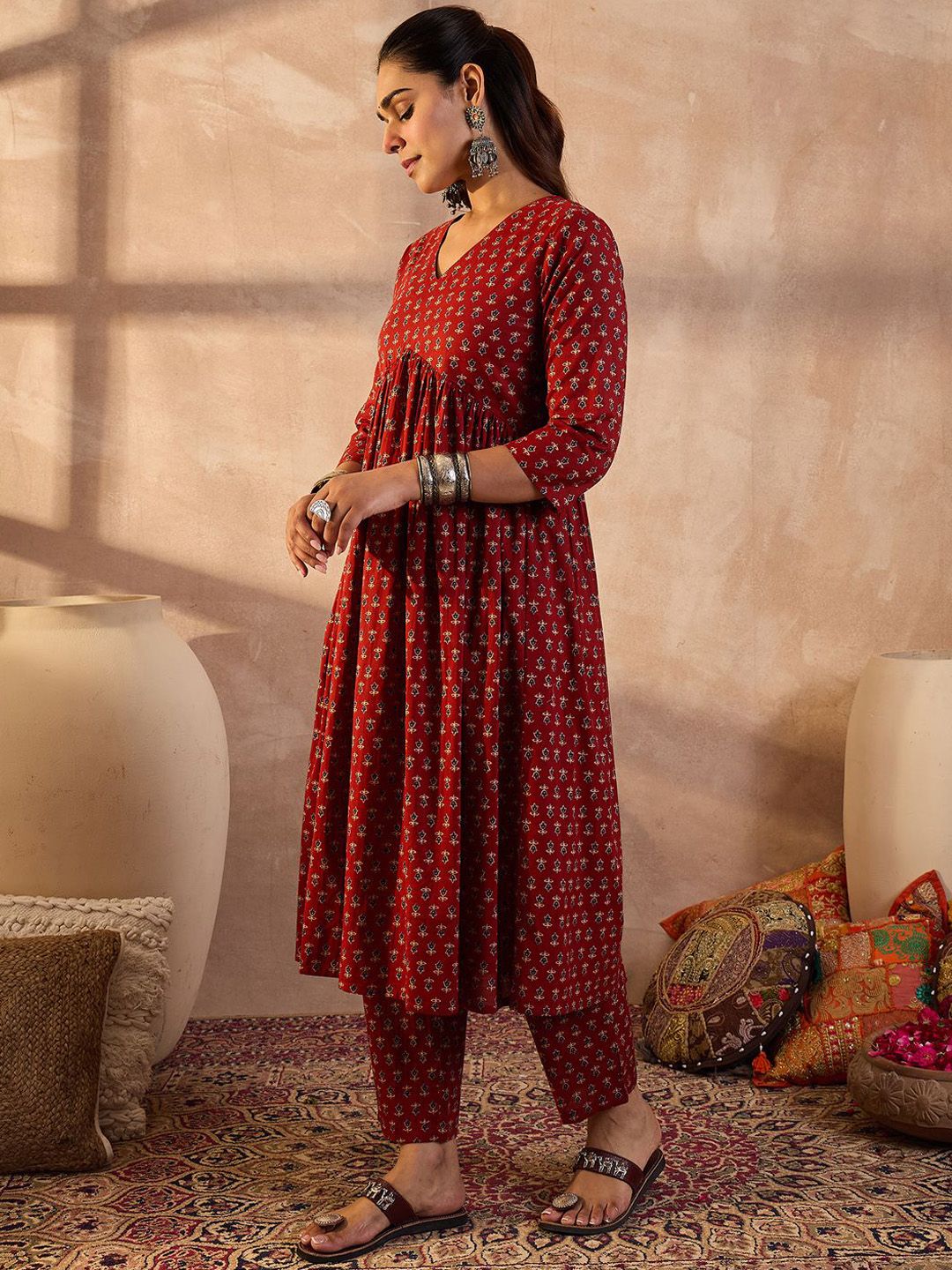 Dhiyona IE Floral Printed V-Neck Pure Cotton Tunic With Trousers