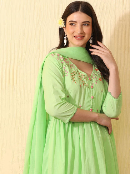 Women Floral Embroidered Empire Thread Work Pure Cotton Kurta with Trousers & With Dupatta
