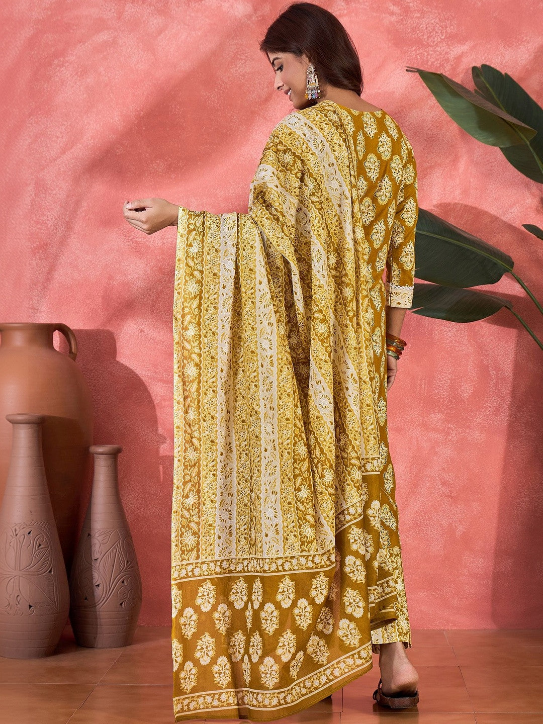 Printed Pure Cotton V-Neck Kurta & Trousers Kurta Sets