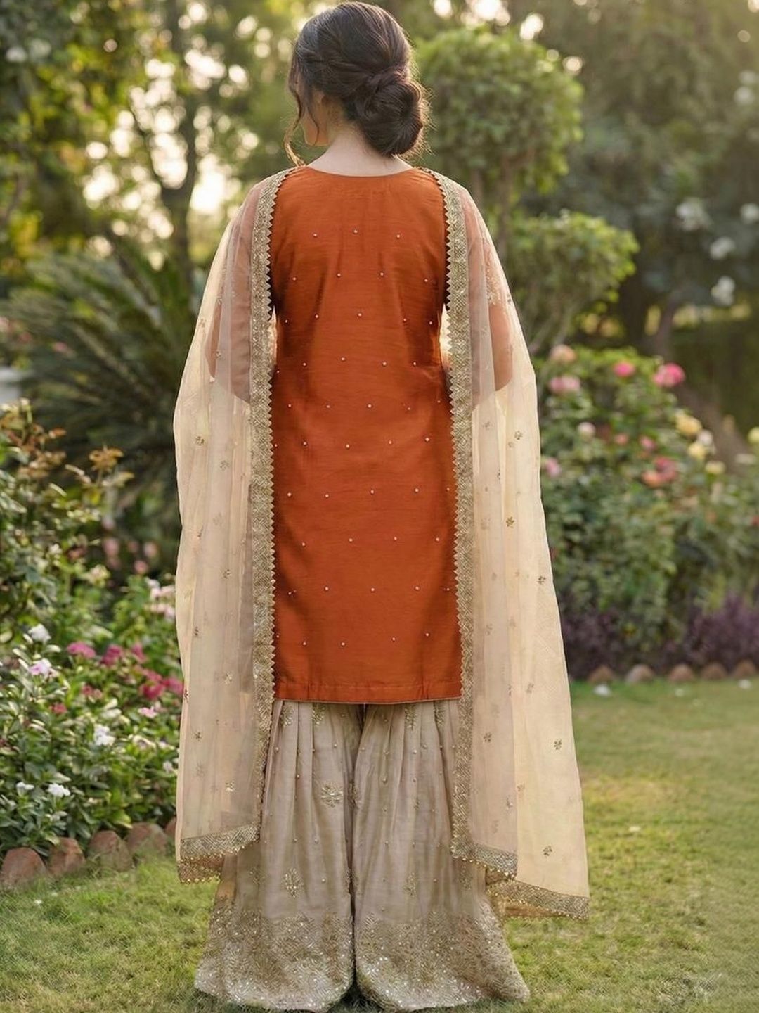Dhiyona KL Women Ethnic Motifs Embroidered Regular Sequinned Kurta with Sharara & With Dupatta