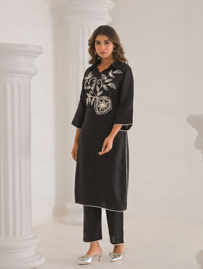 Kara Onyx Embroidered Kurta Pant Set