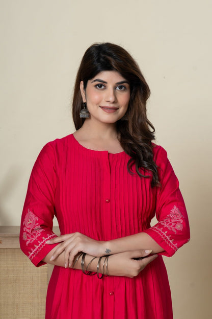 Mika Fuschia Embroidered Kurta Pant Set