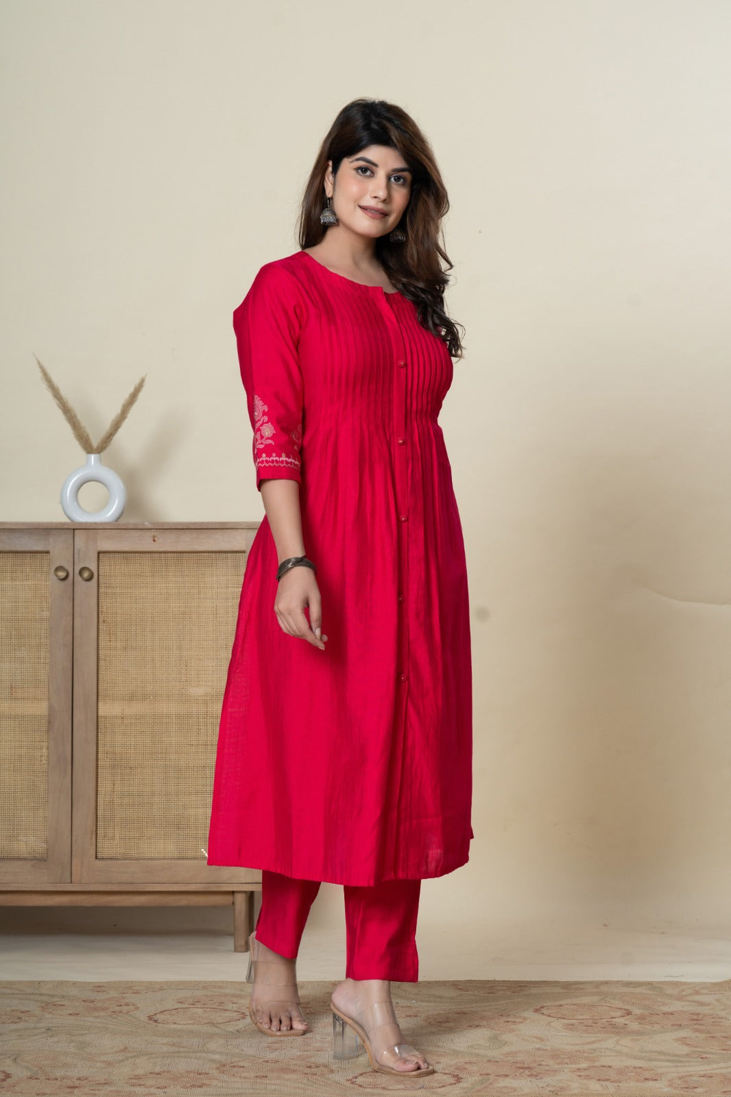Mika Fuschia Embroidered Kurta Pant Set