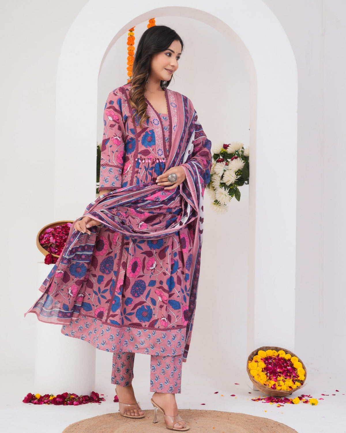 Tanvi Peaches Cotton Printed Suit Set