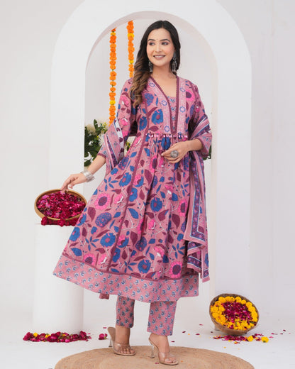 Tanvi Peaches Cotton Printed Suit Set