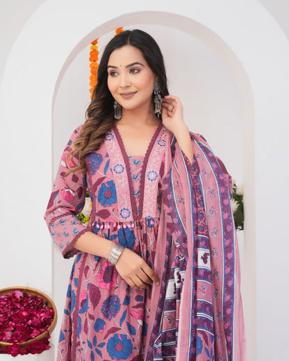 Tanvi Peaches Cotton Printed Suit Set