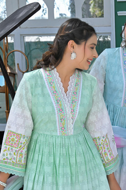 Tridhara Minty Cotton Suit Set