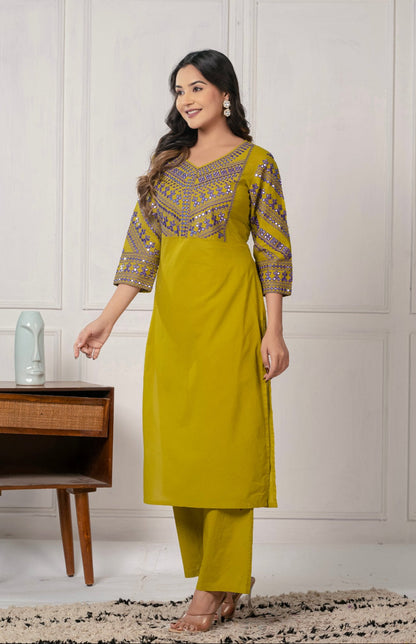 Mika Moss Embroidery Kurta Pant Set