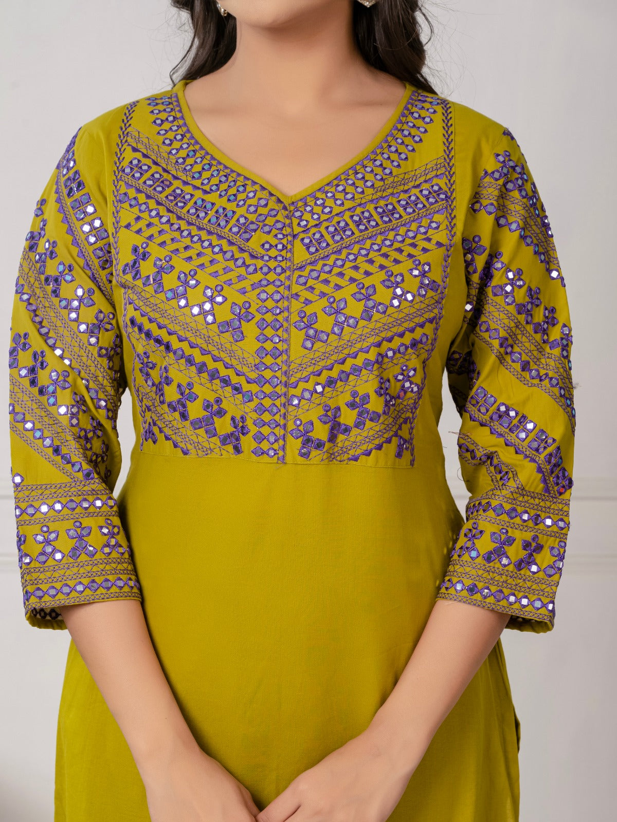 Mika Moss Embroidery Kurta Pant Set
