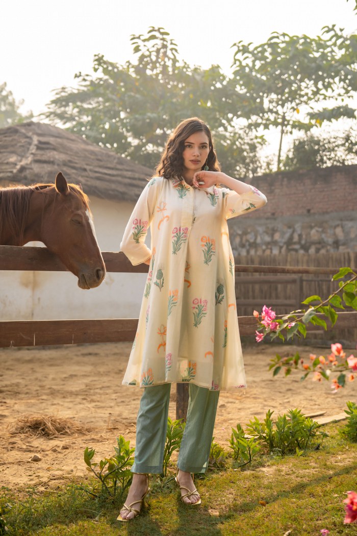 Tiara Garden Cotton Kurta Pant Set