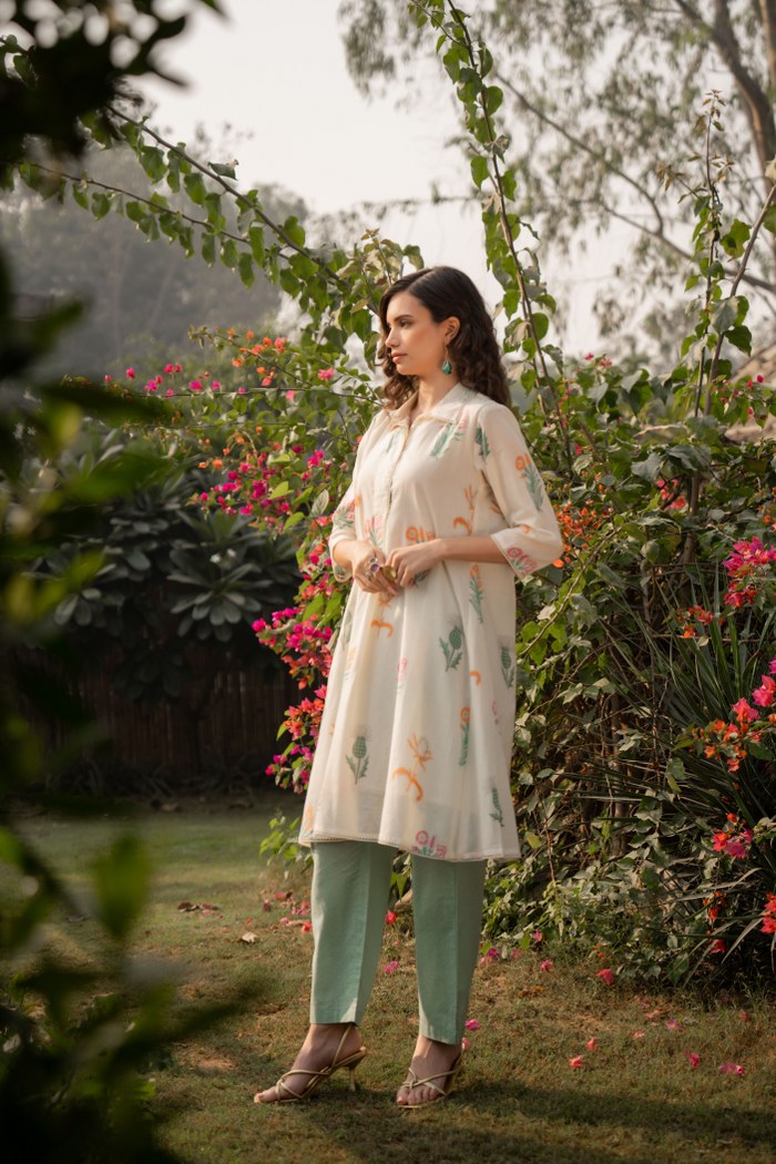 Tiara Garden Cotton Kurta Pant Set