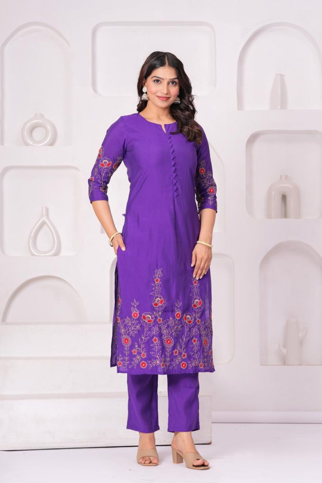 Jayti Purp Embroidered Suit Set