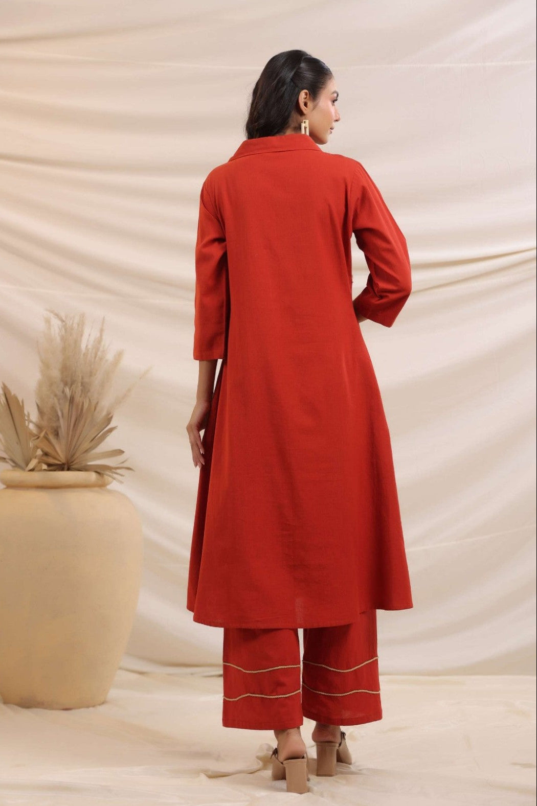 Sargi Crimson Embroidered Kurta Pant Set
