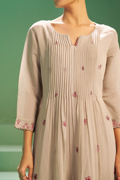 Naqsh Kurta Set