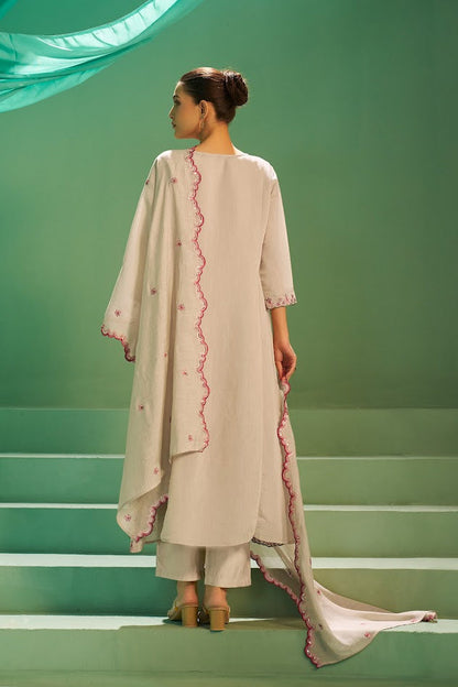 Naqsh Kurta Set