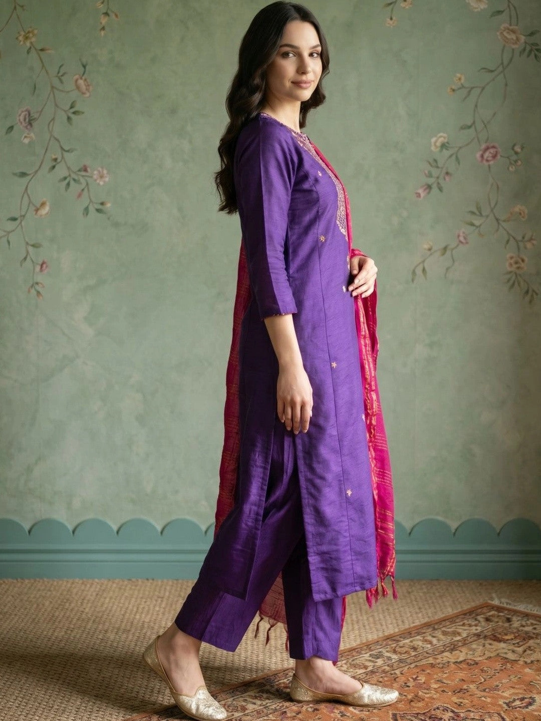 Women Ethnic Motifs Embroidered Regular Thread Work Kurta with Trousers & With Dupatta