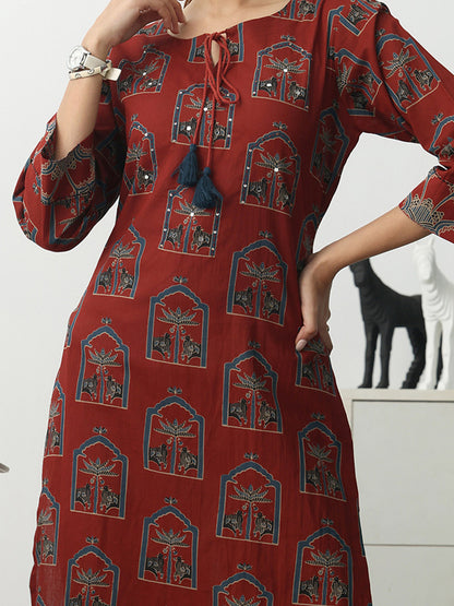 Women Ethnic Motifs Printed Regular Cotton Blend Kurta with Trousers