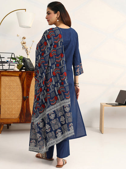 Women Ethnic Motifs Embroidered Regular Thread Work Cotton Blend Kurta with Palazzos & With