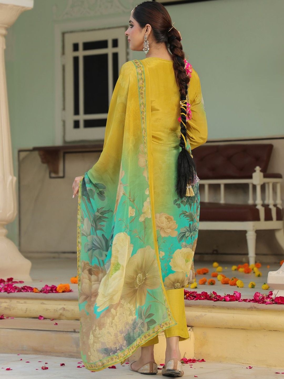 Dhiyona RR Women's Floral Printed Regular Kurta & Trousers With Dupatta
