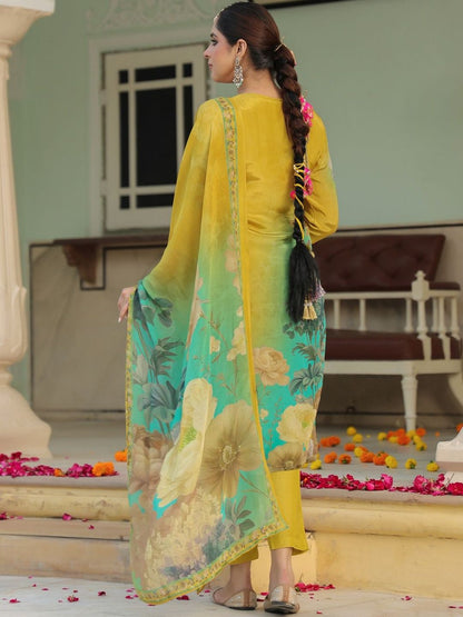 Dhiyona RR Women's Floral Printed Regular Kurta & Trousers With Dupatta