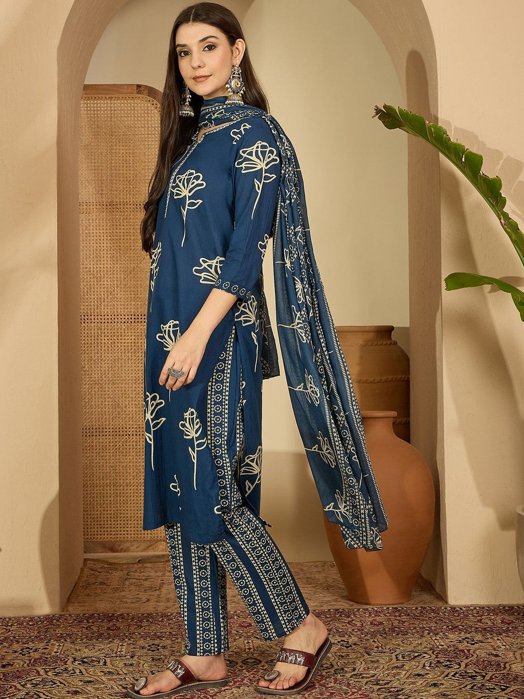 Printed Pure Cotton Round Neck Kurta & Trousers Kurta Set