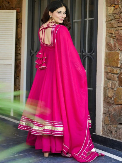 Dhiyona KL Women Panelled Gotta Patti Kurta with Palazzos & With Dupatta