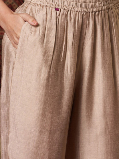 Dhiyona KL Notch Neck Straight Kurta With Palazzos And Dupatta