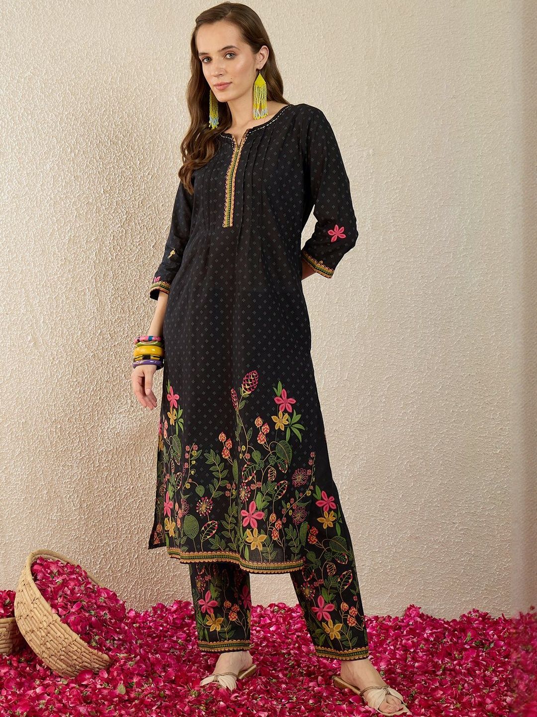 Dhiyona IE Printed Round Neck Three-Quarter Sleeves Pure Cotton Tunic And Trousers